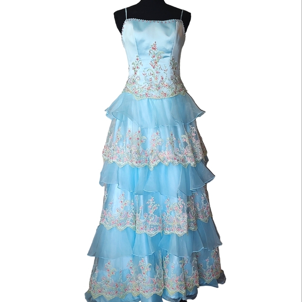 Posh Precious Icy Blue Floral formal dress - Picture 2 of 3